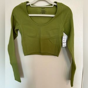 Green Active Crop Top